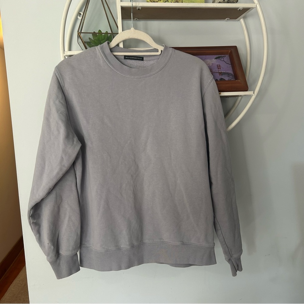 Brandy Melville Women's Lilac Purple Crewneck Sweatshirt Shirt